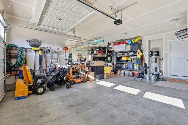 15 E E 12th St, Deer Park, WA 99006