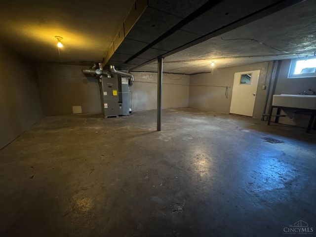 10528 Pottinger Road, Colerain Twp, OH 45251