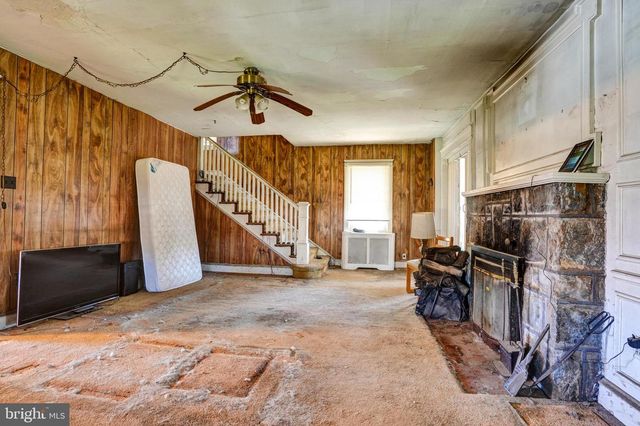 205 PRIMOS AVE, Folcroft, PA 19032