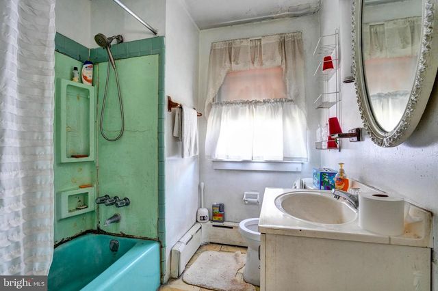 205 PRIMOS AVE, Folcroft, PA 19032