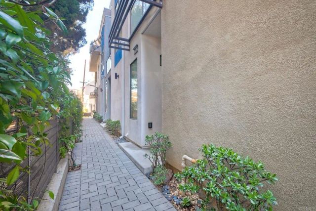 3640 3640 7th Ave, San Diego, CA 92103