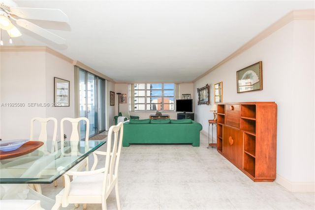 2780 NE 183rd St 901, Aventura, FL 33160