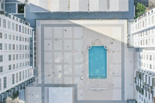 2780 NE 183rd St 901, Aventura, FL 33160