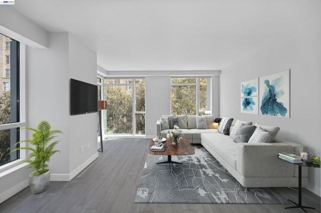 1688 Pine St W506, San Francisco, CA 94109
