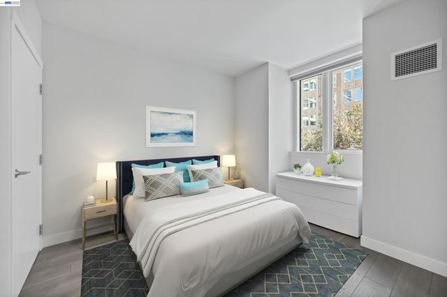 1688 Pine St W506, San Francisco, CA 94109
