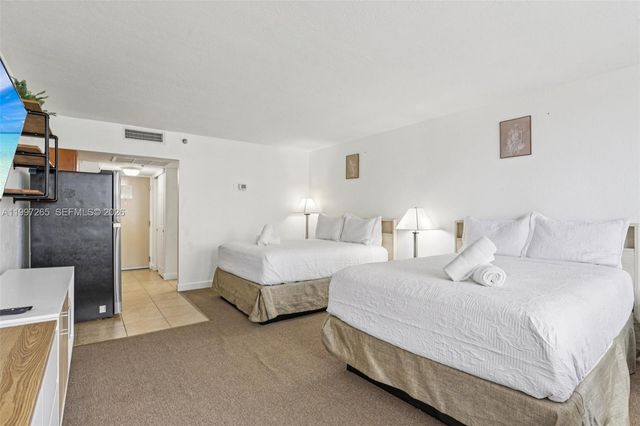 19201 Collins Avenue 223, Sunny Isles Beach, FL 33160