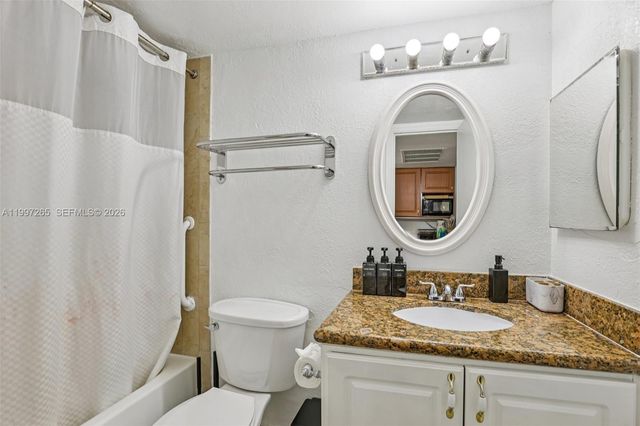 19201 Collins Avenue 223, Sunny Isles Beach, FL 33160
