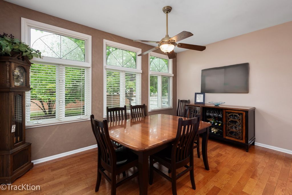 4 Mashie Court, Woodridge, IL 60517 — photo 5