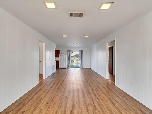 3813 Tradewinds Drive, Galveston, TX 77554