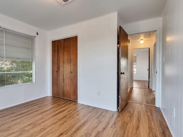 3813 Tradewinds Drive, Galveston, TX 77554
