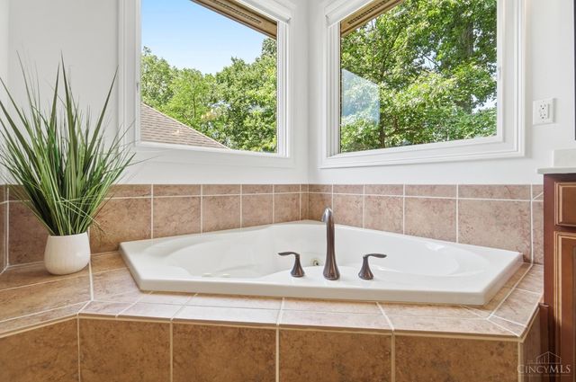 623 Rushton Road, Cincinnati, OH 45226
