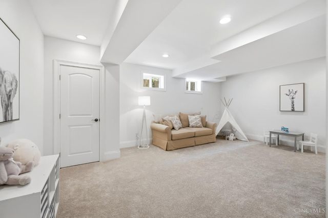 623 Rushton Road, Cincinnati, OH 45226