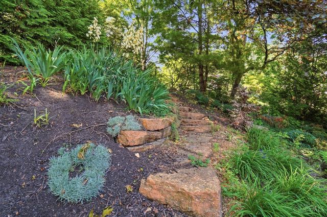 623 Rushton Road, Cincinnati, OH 45226