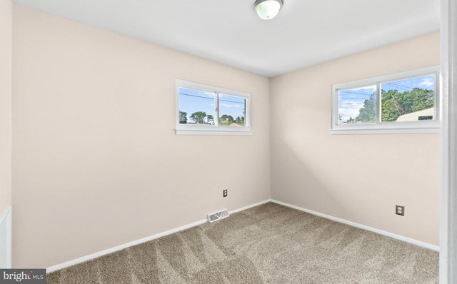 328 KING GEORGE DR, Glen Burnie, MD 21061
