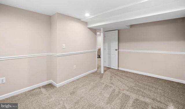 328 KING GEORGE DR, Glen Burnie, MD 21061