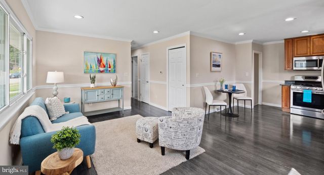 328 KING GEORGE DR, Glen Burnie, MD 21061