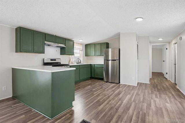 5354 E 97th Place, Denver, CO 80229