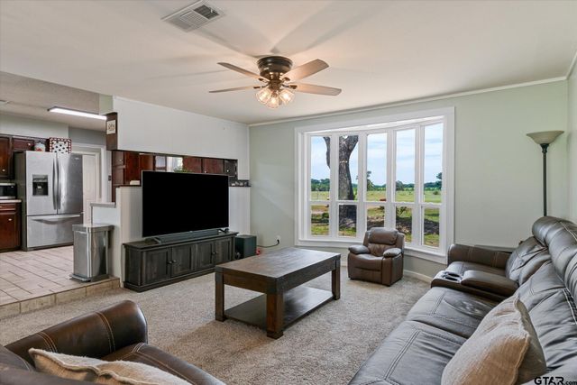 800 Vz County Road 4105, Canton, TX 75103