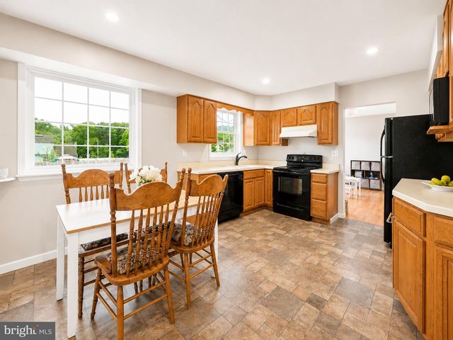 5 GOTTO LN, Waterford Works, NJ 08089