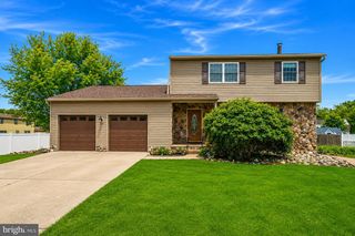 5 GOTTO LN, Waterford Works, NJ 08089