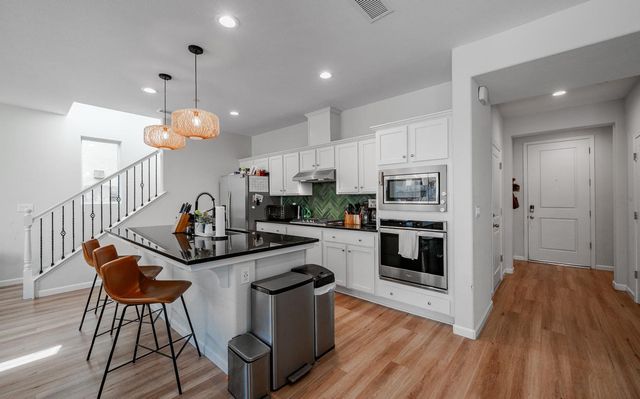 989 Moran Road W, Madera, CA 93636