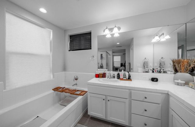 989 Moran Road W, Madera, CA 93636