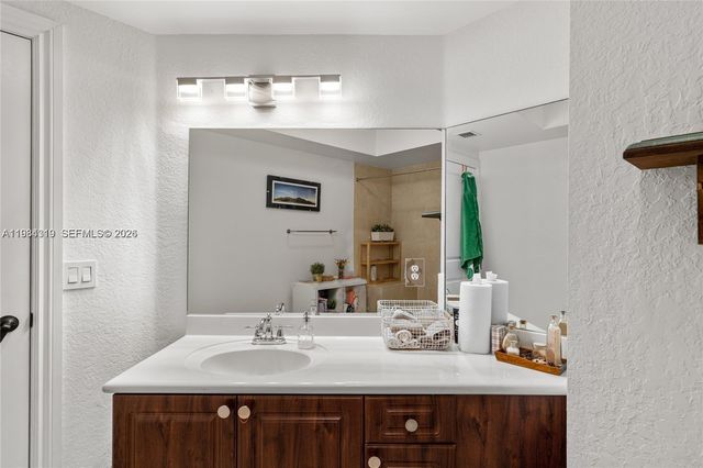 2301 SW 27th Ave 1203, Miami, FL 33145