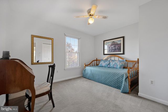 6224 POINT CT, Centreville, VA 20120