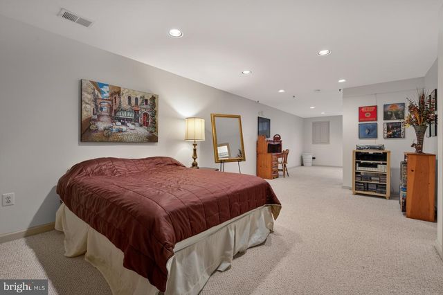 6224 POINT CT, Centreville, VA 20120