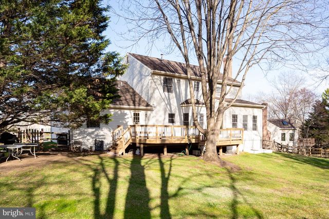 6224 POINT CT, Centreville, VA 20120