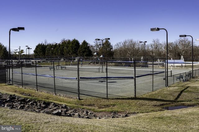 6224 POINT CT, Centreville, VA 20120