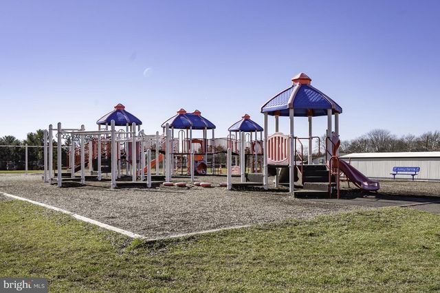 6224 POINT CT, Centreville, VA 20120