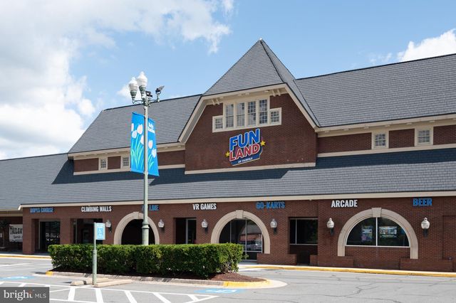 6224 POINT CT, Centreville, VA 20120