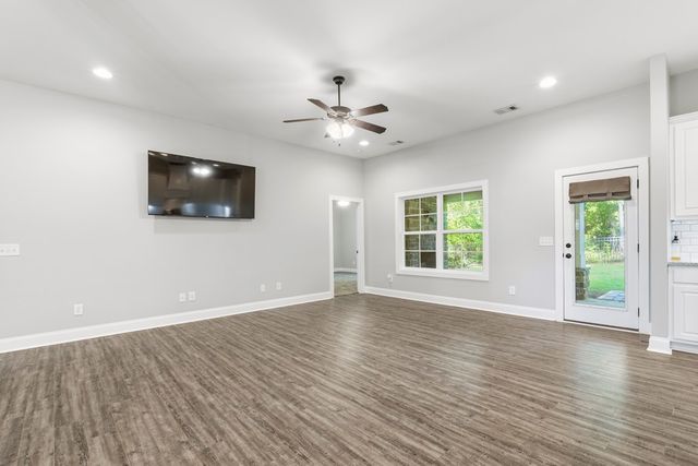122 Lee Road 2121, Salem, AL 36874