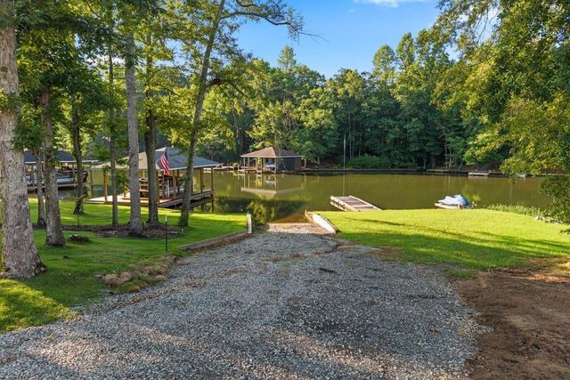 122 Lee Road 2121, Salem, AL 36874