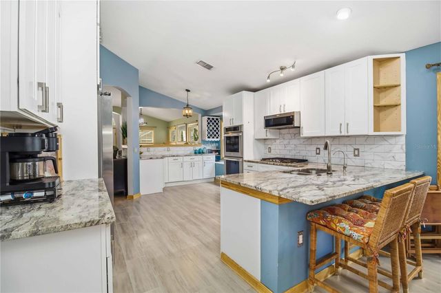 11212 CORALBEAN DRIVE, Lakewood Ranch, FL 34202