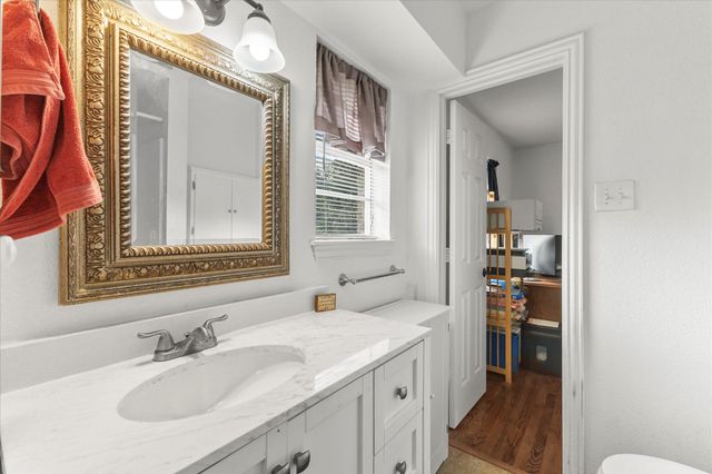 201 Collins Drive, Terrell, TX 75160