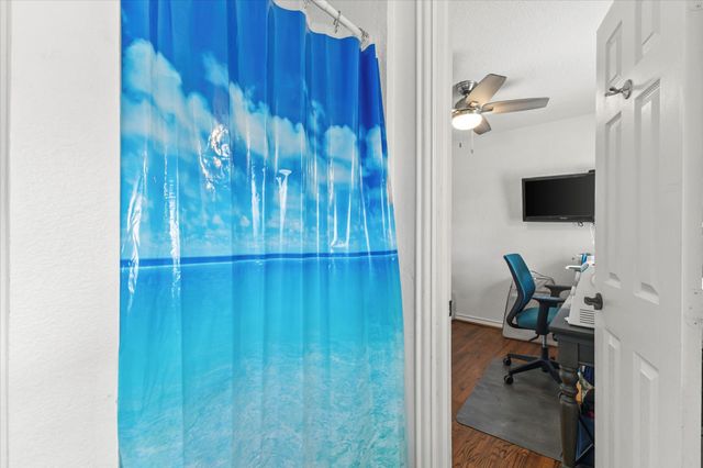 201 Collins Drive, Terrell, TX 75160