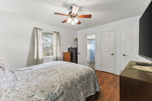 201 Collins Drive, Terrell, TX 75160