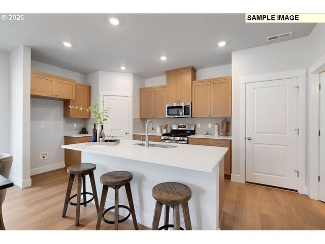 14604 Nw LAZARUS Ln, Portland, OR 97229