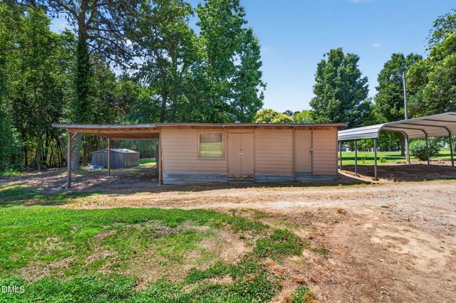 5917 Rock Service Station Road, Raleigh, NC 27603