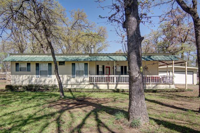 190 County Road 1975, Yantis, TX 75497