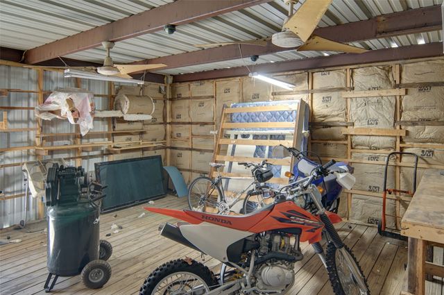 190 County Road 1975, Yantis, TX 75497