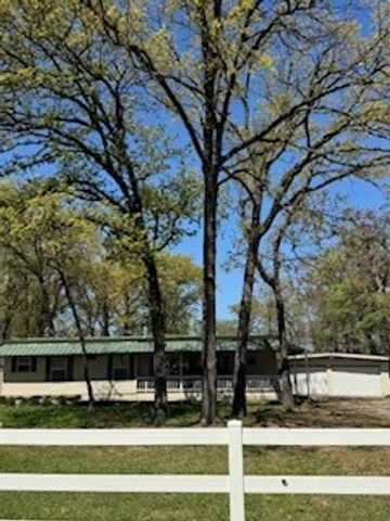 190 County Road 1975, Yantis, TX 75497