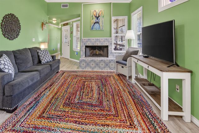 190 County Road 1975, Yantis, TX 75497