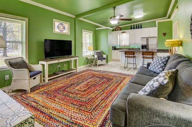 190 County Road 1975, Yantis, TX 75497