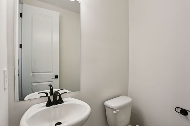 2420 Nolan Dr, Franklin, TN 37064