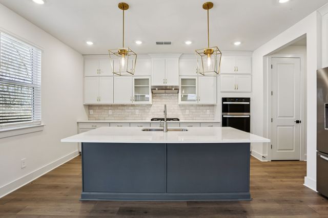 2420 Nolan Dr, Franklin, TN 37064