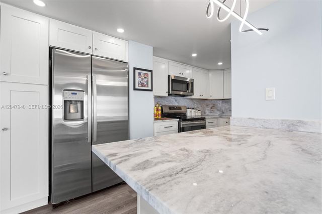 3800 Galt Ocean Dr 14, Fort Lauderdale, FL 33308