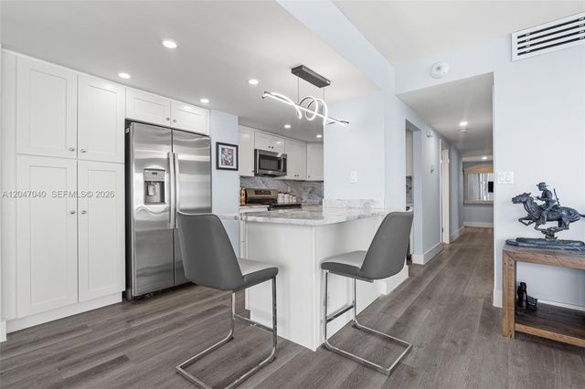 3800 Galt Ocean Dr 14, Fort Lauderdale, FL 33308